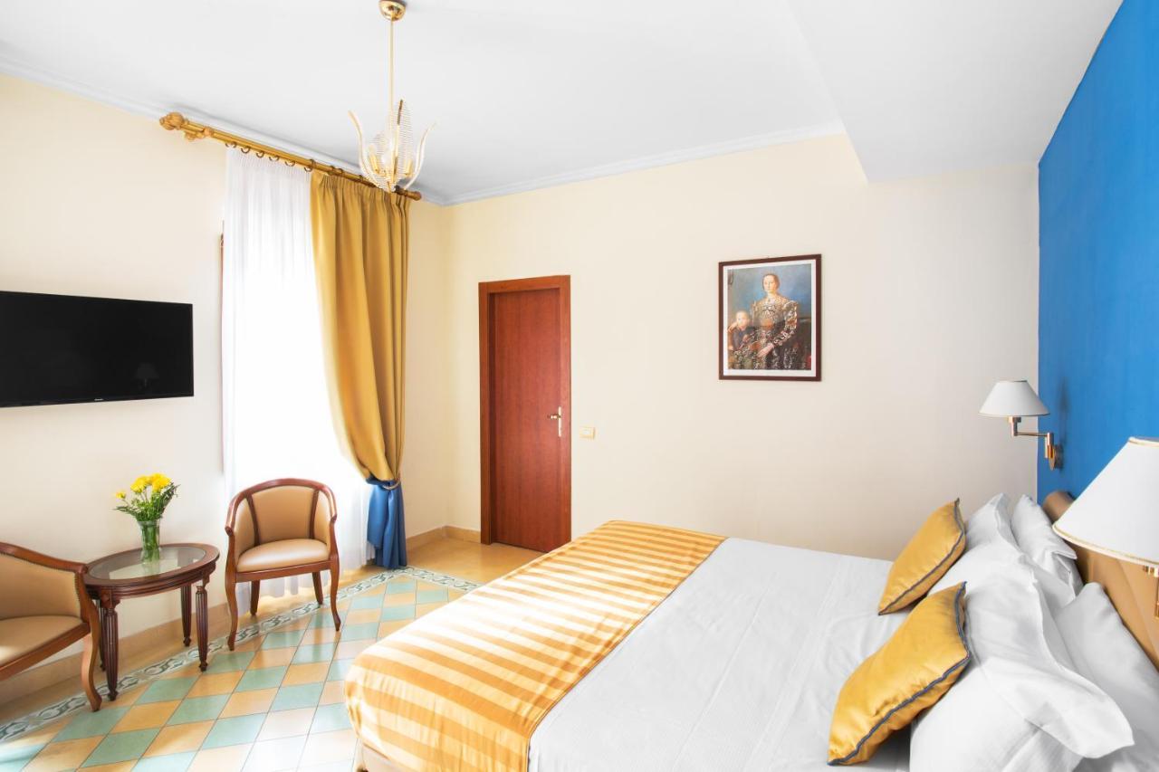Hotel Piazza Di Spagna Rom Exteriör bild